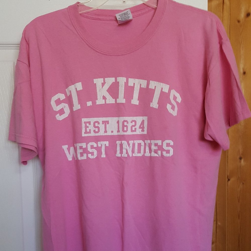 Womens large short sleeve tee